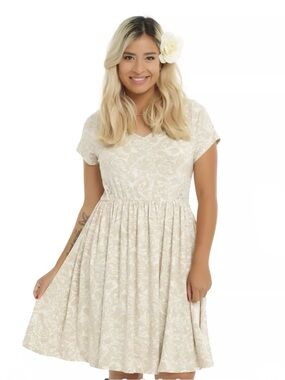 Hot Topic Once Upon A Time Emma & Hook Relationship Dress Beige Size Large